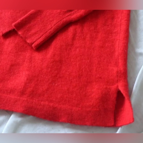 J Crew 100% Cashmere Crewneck Red Leopard Heart Pullover Sweater. XL - Picture 6 of 12